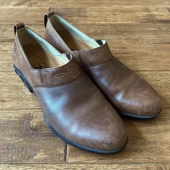 Ariat Brown Leather Paddock Clogs Booties Slip On Shoes Western Cowboy Size 8.5 - Picture 4 of 13